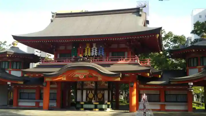千葉神社の山門・神門