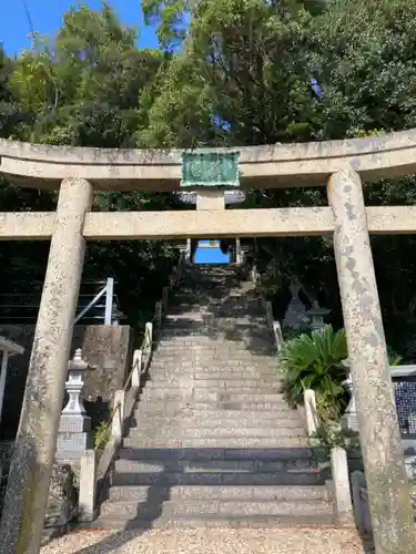 福良八幡神社の鳥居