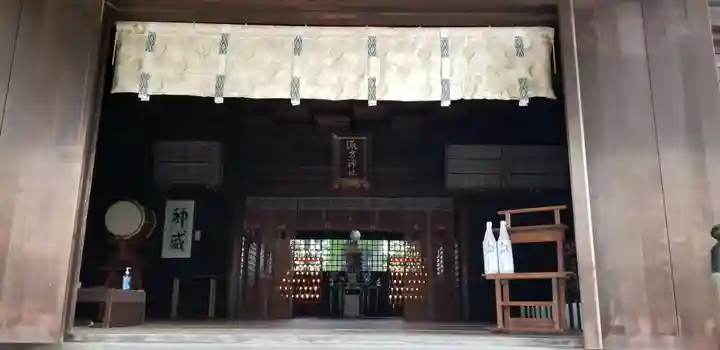 諏方神社の本殿・本堂