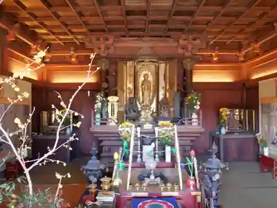 常楽寺の本殿・本堂