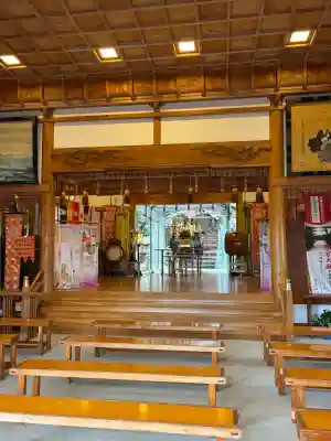 三熊野神社の{uncategorized: "未分類", other: "その他", undefined: "問題あり", building: "その他建物", grave: "お墓", sacred_gate: "鳥居", guardian: "狛犬", statue: "像", buddha: "仏像", history: "歴史", nature: "自然", garden: "庭園", animal: "動物", pagoda: "塔", temizu: "手水舎", mountain_gate: "山門・神門", sanctuary: "本殿・本堂", subordinate: "末社・摂社", art: "芸術", scenery: "景色", jizo: "地蔵", ema: "絵馬", goshuin: "御朱印", omikuji: "おみくじ", items: "授与品その他", amulet: "お守り", goshuincho: "御朱印帳", eats: "食事", festival: "お祭り", votive_dance: "神楽", shichigosan: "七五三参", wedding: "結婚式", experience: "体験その他", initially: "初詣", around: "周辺", anti_infection: "感染症対策"}