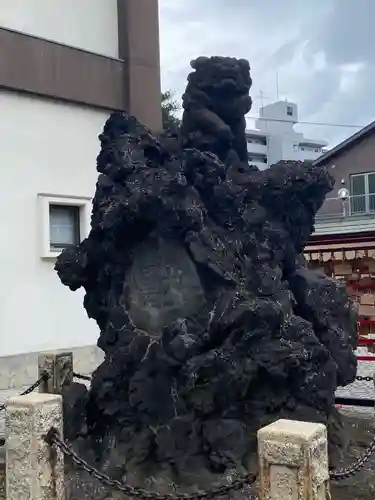 鶴見神社の狛犬