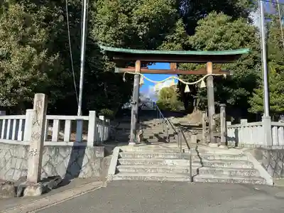 八幡社の鳥居