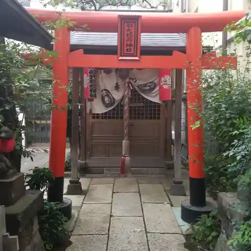 稲荷神社の鳥居