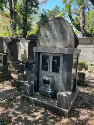 久成寺の{uncategorized: "未分類", other: "その他", undefined: "問題あり", building: "その他建物", grave: "お墓", sacred_gate: "鳥居", guardian: "狛犬", statue: "像", buddha: "仏像", history: "歴史", nature: "自然", garden: "庭園", animal: "動物", pagoda: "塔", temizu: "手水舎", mountain_gate: "山門・神門", sanctuary: "本殿・本堂", subordinate: "末社・摂社", art: "芸術", scenery: "景色", jizo: "地蔵", ema: "絵馬", goshuin: "御朱印", omikuji: "おみくじ", items: "授与品その他", amulet: "お守り", goshuincho: "御朱印帳", eats: "食事", festival: "お祭り", votive_dance: "神楽", shichigosan: "七五三参", wedding: "結婚式", experience: "体験その他", initially: "初詣", around: "周辺", anti_infection: "感染症対策"}