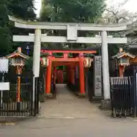 花園稲荷神社の鳥居