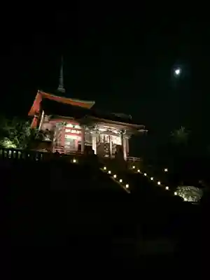 清水寺の山門・神門