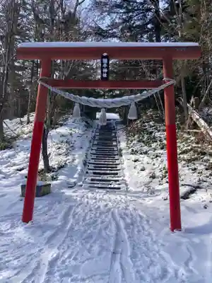 糠平神社の鳥居