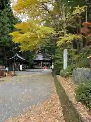 新倉富士浅間神社の建物その他