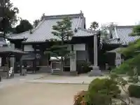西林寺の本殿・本堂