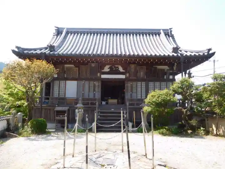 喜蔵院の本殿・本堂