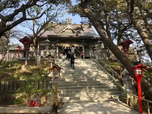 高山稲荷神社の本殿