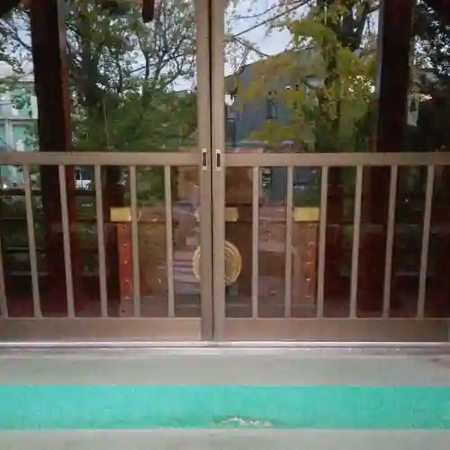 於玉稲荷神社の本殿・本堂