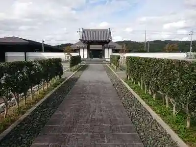 正願寺の山門