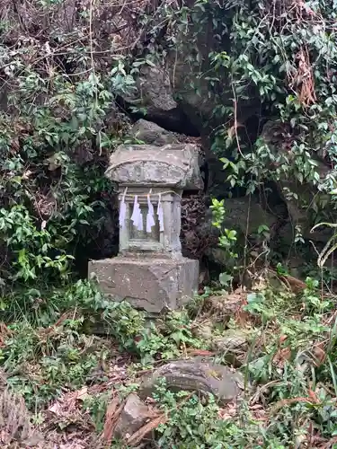 涌釜神社の末社