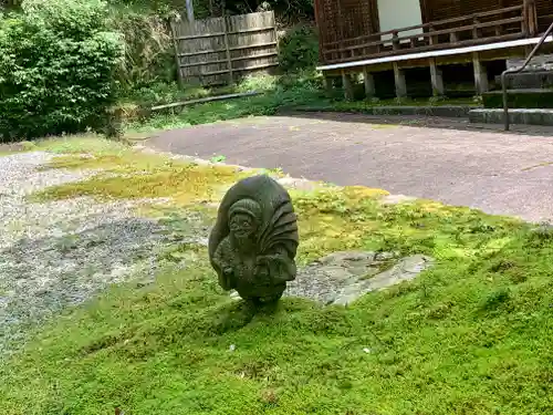 石山寺の像