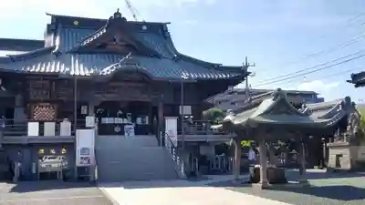 成田山川越別院の本殿・本堂