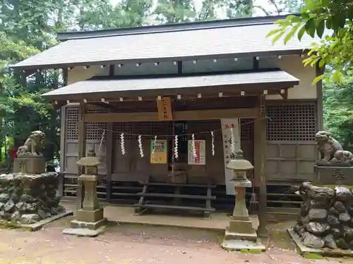 大戸里神社の本殿・本堂