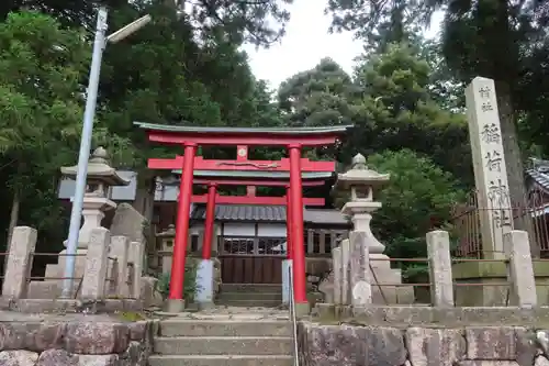 稲荷神社の鳥居