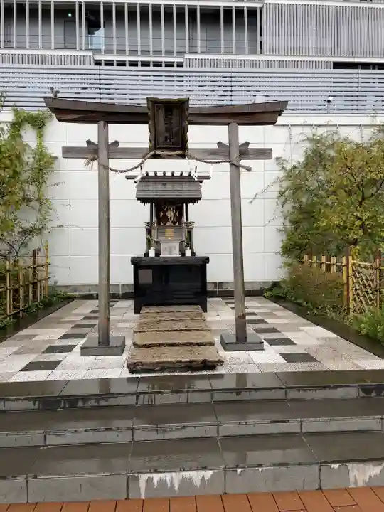 ラゾーナ出雲神社の鳥居