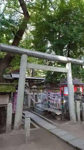 若宮八幡社の鳥居