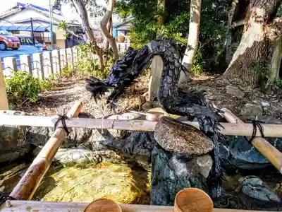 熱田神社の手水舎