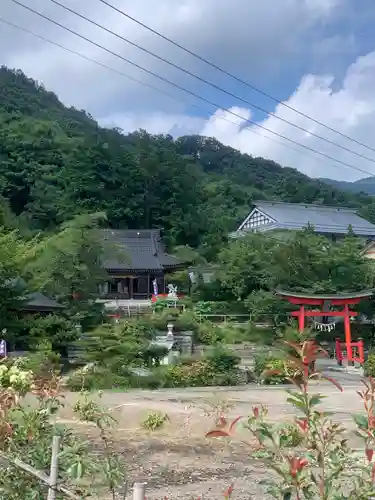 石母田　三吉神社の景色