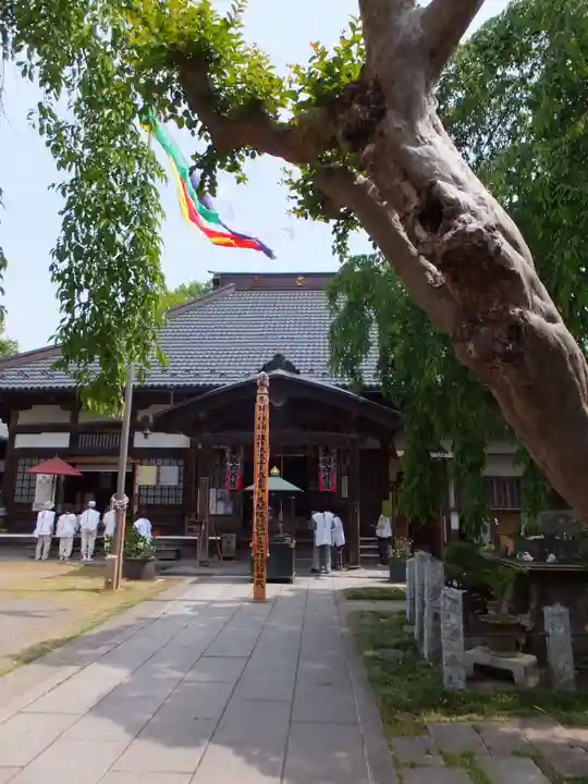 西光寺の本殿・本堂