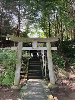 滑川神社 - 仕事と子どもの守り神(福島県)