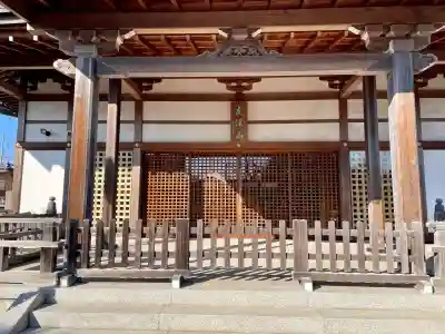 宝輪寺の{uncategorized: "未分類", other: "その他", undefined: "問題あり", building: "その他建物", grave: "お墓", sacred_gate: "鳥居", guardian: "狛犬", statue: "像", buddha: "仏像", history: "歴史", nature: "自然", garden: "庭園", animal: "動物", pagoda: "塔", temizu: "手水舎", mountain_gate: "山門・神門", sanctuary: "本殿・本堂", subordinate: "末社・摂社", art: "芸術", scenery: "景色", jizo: "地蔵", ema: "絵馬", goshuin: "御朱印", omikuji: "おみくじ", items: "授与品その他", amulet: "お守り", goshuincho: "御朱印帳", eats: "食事", festival: "お祭り", votive_dance: "神楽", shichigosan: "七五三参", wedding: "結婚式", experience: "体験その他", initially: "初詣", around: "周辺", anti_infection: "感染症対策"}