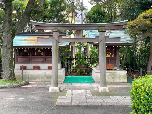 六郷神社の鳥居