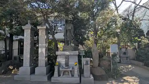 西福寺の{uncategorized: "未分類", other: "その他", undefined: "問題あり", building: "その他建物", grave: "お墓", sacred_gate: "鳥居", guardian: "狛犬", statue: "像", buddha: "仏像", history: "歴史", nature: "自然", garden: "庭園", animal: "動物", pagoda: "塔", temizu: "手水舎", mountain_gate: "山門・神門", sanctuary: "本殿・本堂", subordinate: "末社・摂社", art: "芸術", scenery: "景色", jizo: "地蔵", ema: "絵馬", goshuin: "御朱印", omikuji: "おみくじ", items: "授与品その他", amulet: "お守り", goshuincho: "御朱印帳", eats: "食事", festival: "お祭り", votive_dance: "神楽", shichigosan: "七五三参", wedding: "結婚式", experience: "体験その他", initially: "初詣", around: "周辺", anti_infection: "感染症対策"}
