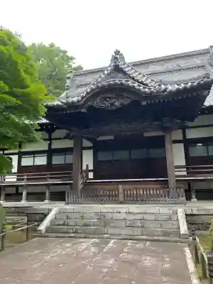 高円寺の{uncategorized: "未分類", other: "その他", undefined: "問題あり", building: "その他建物", grave: "お墓", sacred_gate: "鳥居", guardian: "狛犬", statue: "像", buddha: "仏像", history: "歴史", nature: "自然", garden: "庭園", animal: "動物", pagoda: "塔", temizu: "手水舎", mountain_gate: "山門・神門", sanctuary: "本殿・本堂", subordinate: "末社・摂社", art: "芸術", scenery: "景色", jizo: "地蔵", ema: "絵馬", goshuin: "御朱印", omikuji: "おみくじ", items: "授与品その他", amulet: "お守り", goshuincho: "御朱印帳", eats: "食事", festival: "お祭り", votive_dance: "神楽", shichigosan: "七五三参", wedding: "結婚式", experience: "体験その他", initially: "初詣", around: "周辺", anti_infection: "感染症対策"}