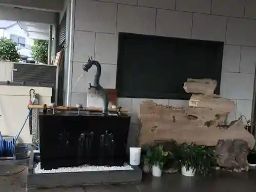 真成院の手水舎