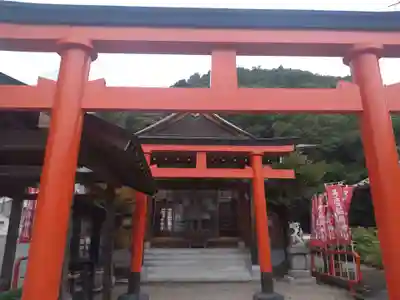 多度稲荷神社の鳥居