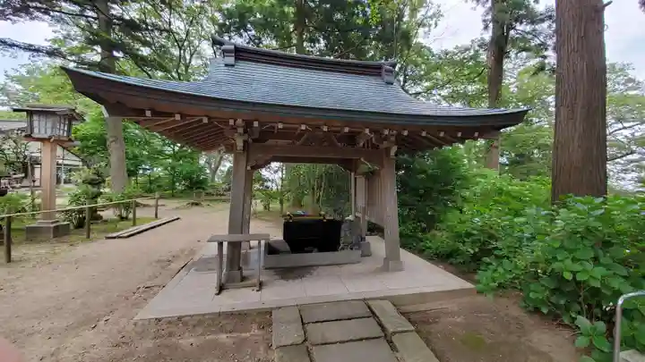 日吉神社の手水舎