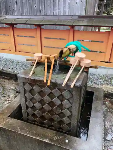 高天彦神社の手水舎