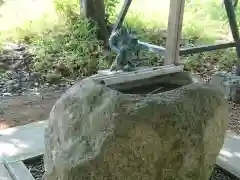 神明社の手水