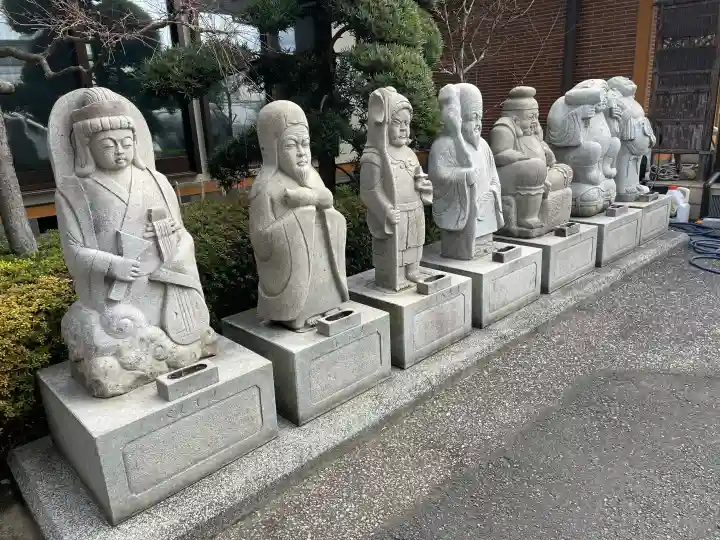 成就院の{uncategorized: "未分類", other: "その他", undefined: "問題あり", building: "その他建物", grave: "お墓", sacred_gate: "鳥居", guardian: "狛犬", statue: "像", buddha: "仏像", history: "歴史", nature: "自然", garden: "庭園", animal: "動物", pagoda: "塔", temizu: "手水舎", mountain_gate: "山門・神門", sanctuary: "本殿・本堂", subordinate: "末社・摂社", art: "芸術", scenery: "景色", jizo: "地蔵", ema: "絵馬", goshuin: "御朱印", omikuji: "おみくじ", items: "授与品その他", amulet: "お守り", goshuincho: "御朱印帳", eats: "食事", festival: "お祭り", votive_dance: "神楽", shichigosan: "七五三参", wedding: "結婚式", experience: "体験その他", initially: "初詣", around: "周辺", anti_infection: "感染症対策"}