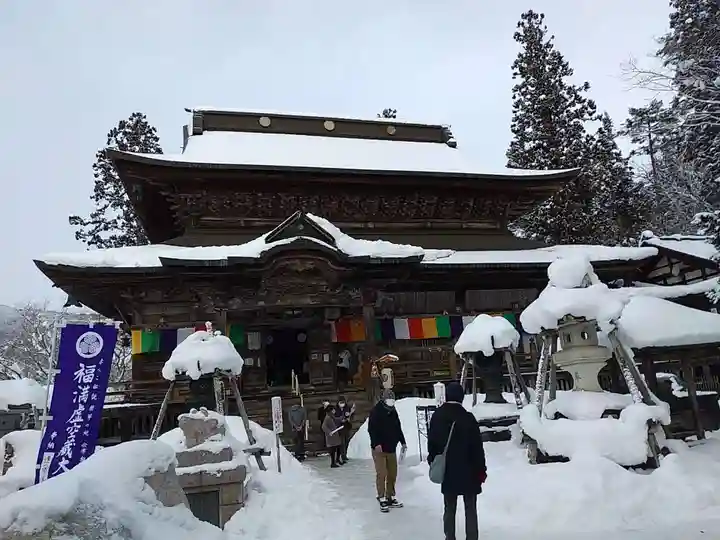 円蔵寺の本殿・本堂