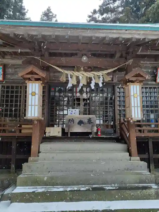 橿原神社の本殿・本堂