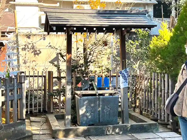 天祖神社の手水舎