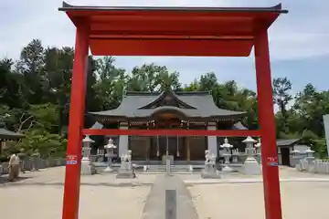 闘鶏野神社の本殿・本堂