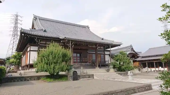 保寿寺の本殿・本堂