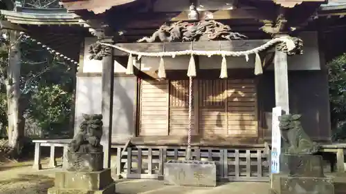 諏訪神社の本殿・本堂