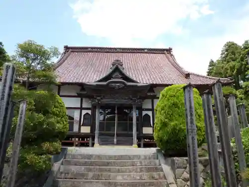長命寺の本殿・本堂