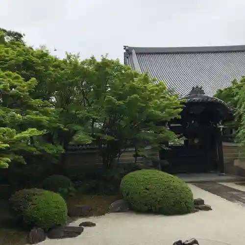 本法寺の庭園