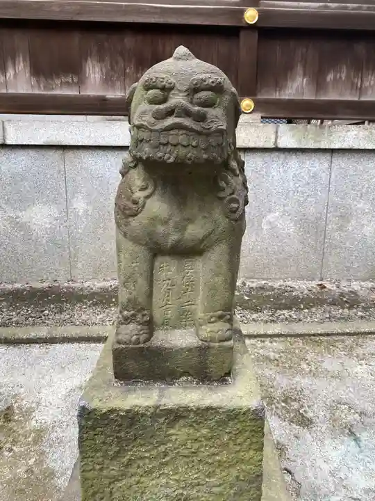 熊野神社の狛犬