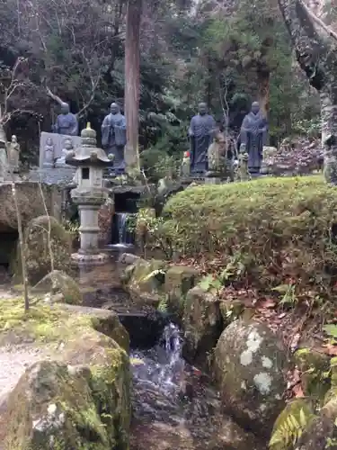 三瀧寺の庭園