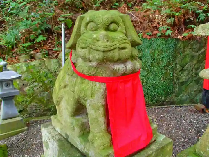 宇久井神社の狛犬